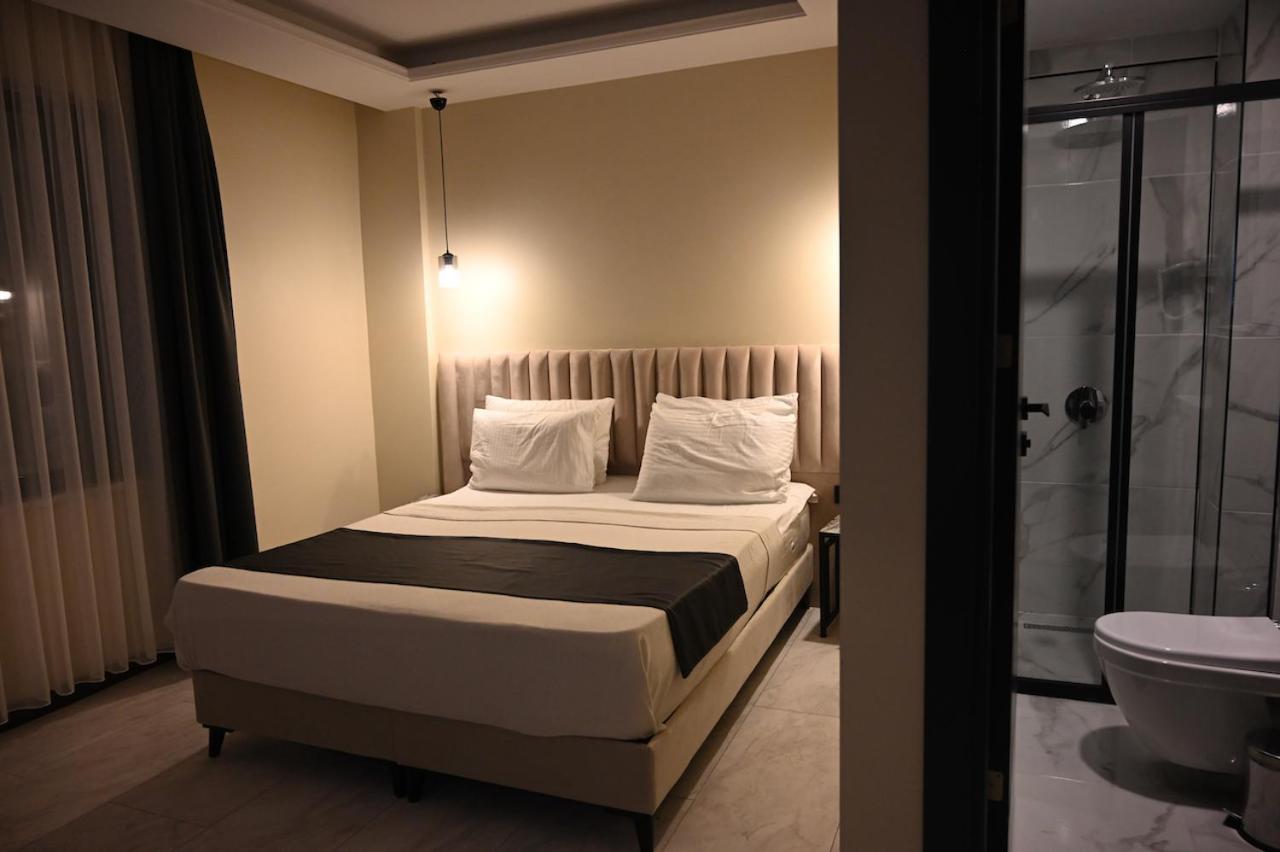 Main Airport Hotel Arnavutkoy Exteriör bild